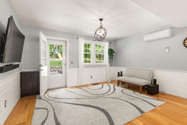 220 Old Lancaster Rd, Sudbury, MA 01776