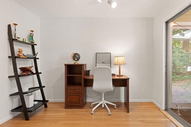 220 Old Lancaster Rd, Sudbury, MA 01776