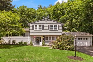 220 Old Lancaster Rd, Sudbury, MA 01776