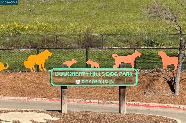 6979 Dublin Meadows St A, Dublin, CA 94568