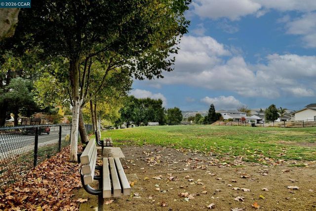 6979 Dublin Meadows St A, Dublin, CA 94568