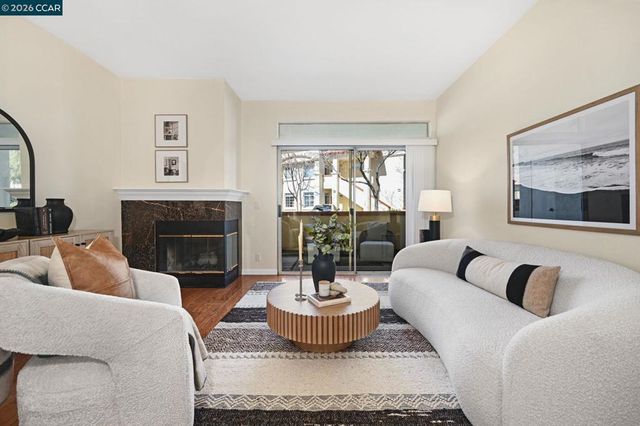 6979 Dublin Meadows St A, Dublin, CA 94568