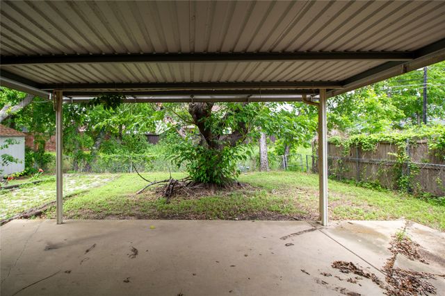 1805 Bardfield Avenue, Garland, TX 75041