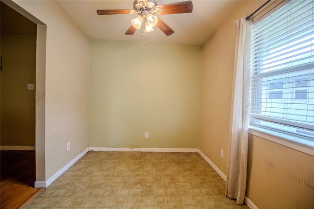 1805 Bardfield Avenue, Garland, TX 75041