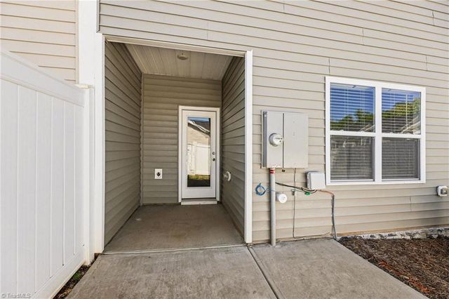 3801 Buckskin Way, Greensboro, NC 27405