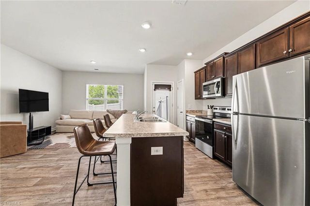 3801 Buckskin Way, Greensboro, NC 27405
