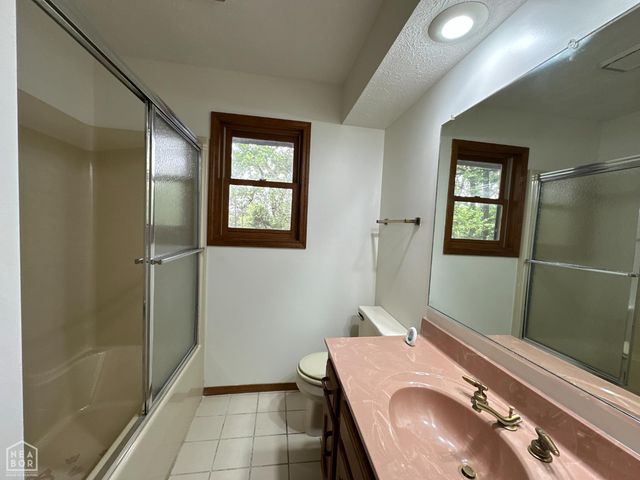 76 Bayview Drive, Mountain Home, AR 72653