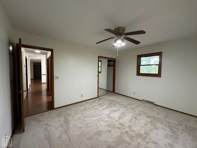 76 Bayview Drive, Mountain Home, AR 72653