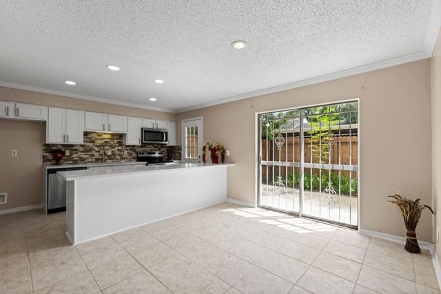 7939 Kendalia Drive, Houston, TX 77036