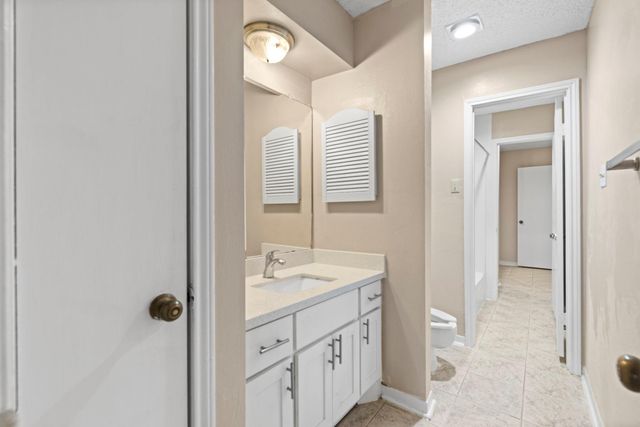 7939 Kendalia Drive, Houston, TX 77036