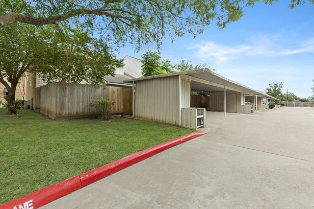 7939 Kendalia Drive, Houston, TX 77036