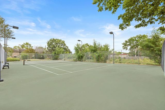 7939 Kendalia Drive, Houston, TX 77036