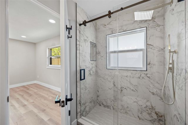 2770 WOOD STREET, Sarasota, FL 34237