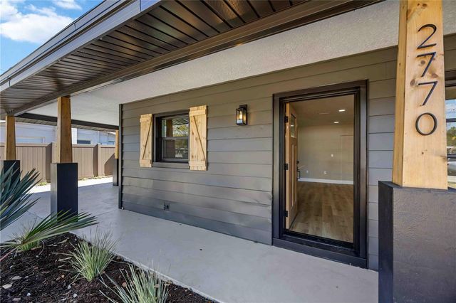 2770 WOOD STREET, Sarasota, FL 34237