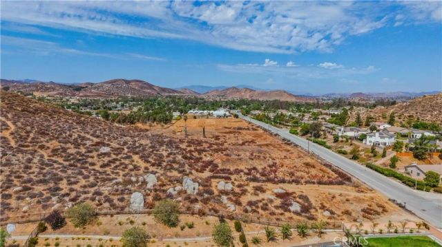 26259 Corson, Menifee, CA 92584