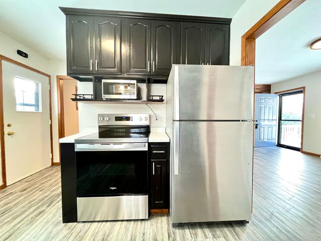 926 N Aurdal Avenue, Fergus Falls, MN 56537