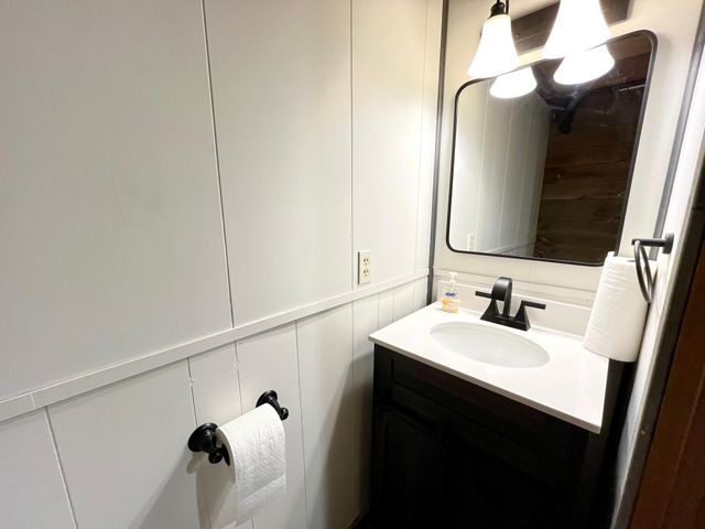 926 N Aurdal Avenue, Fergus Falls, MN 56537