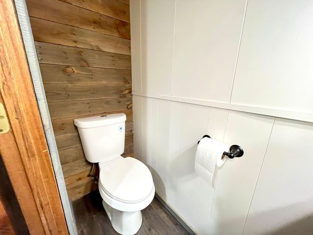 926 N Aurdal Avenue, Fergus Falls, MN 56537