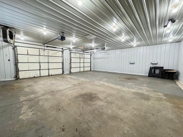 926 N Aurdal Avenue, Fergus Falls, MN 56537