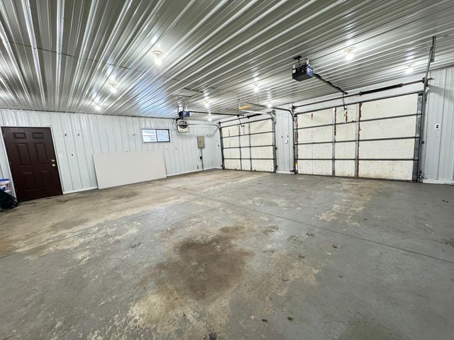 926 N Aurdal Avenue, Fergus Falls, MN 56537