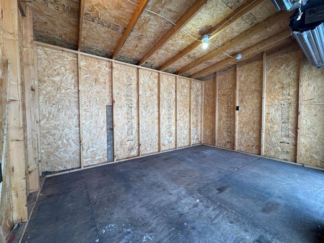 926 N Aurdal Avenue, Fergus Falls, MN 56537