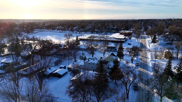 926 N Aurdal Avenue, Fergus Falls, MN 56537