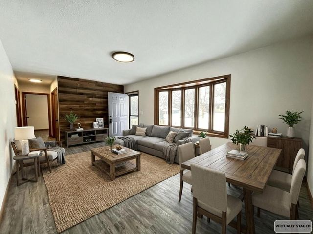 926 N Aurdal Avenue, Fergus Falls, MN 56537