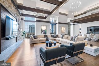 1600 Arch St Apt 1621, Philadelphia, PA 19103