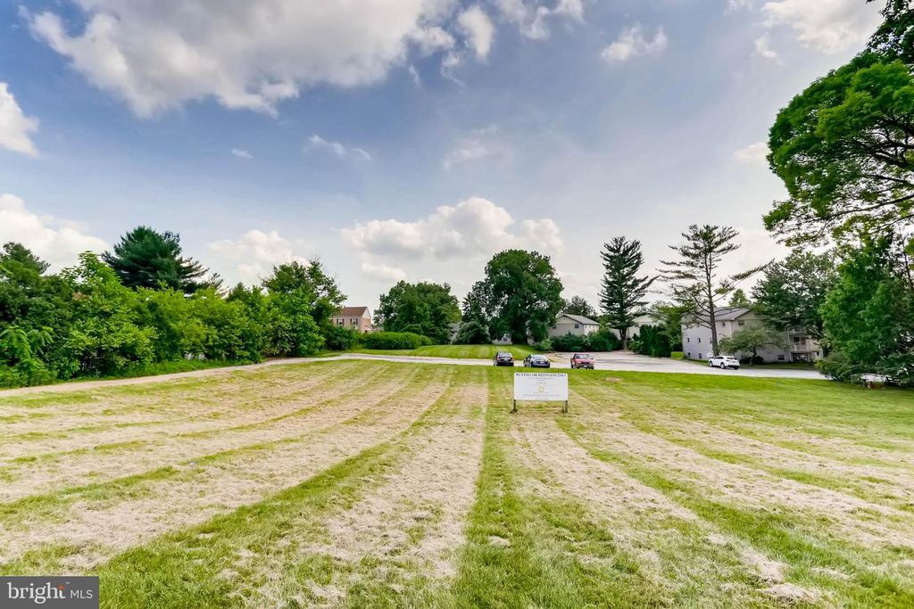 WARREN ROAD, Cockeysville, MD 21030