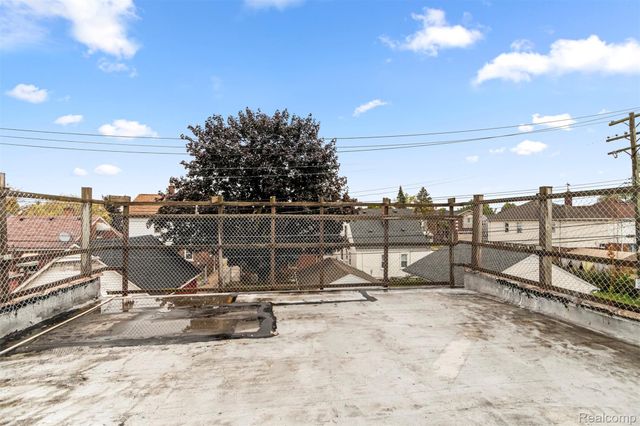 5920 Chase Road, Dearborn, MI 48126
