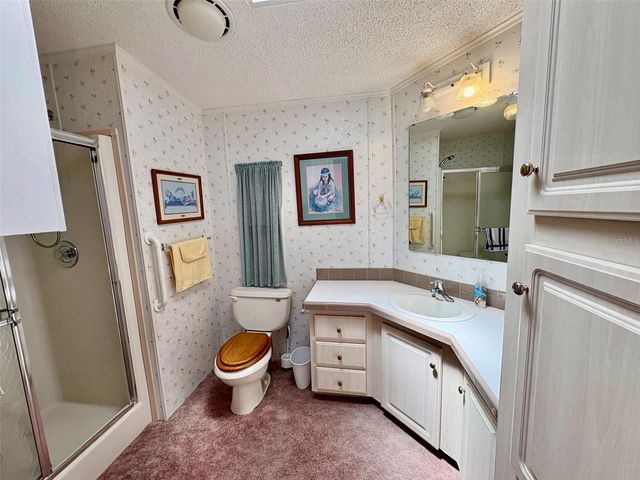 6107 GRAND OAKS DRIVE SE, Winter Haven, FL 33884