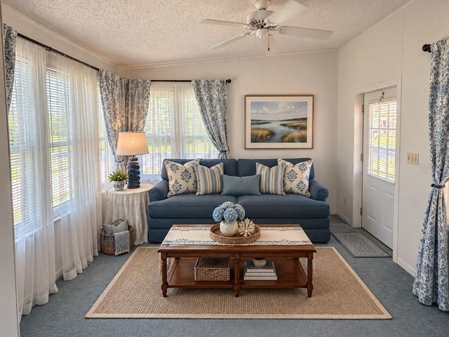6107 GRAND OAKS DRIVE SE, Winter Haven, FL 33884