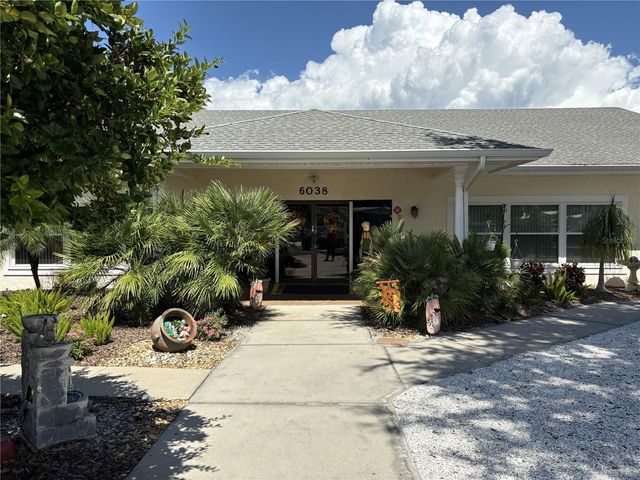 6107 GRAND OAKS DRIVE SE, Winter Haven, FL 33884
