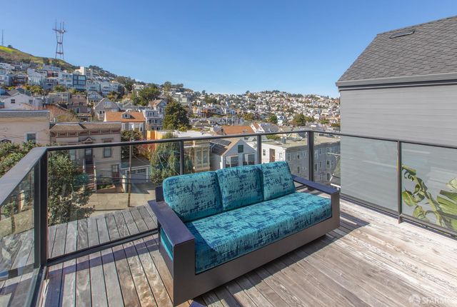 335 Diamond Street, San Francisco, CA 94114