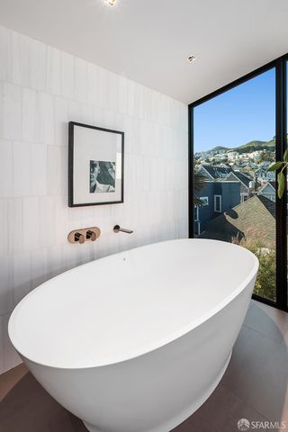 335 Diamond Street, San Francisco, CA 94114