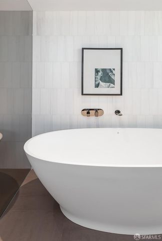 335 Diamond Street, San Francisco, CA 94114