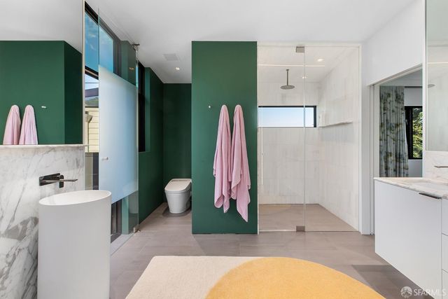 335 Diamond Street, San Francisco, CA 94114