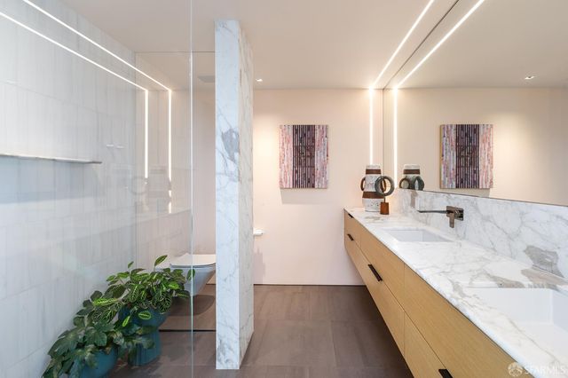 335 Diamond Street, San Francisco, CA 94114