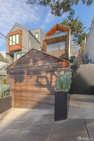 335 Diamond Street, San Francisco, CA 94114