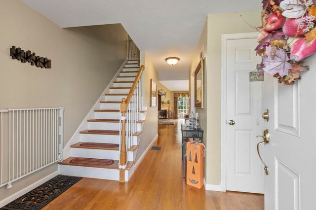 131 Ariel Circle 131, Sutton, MA 01590