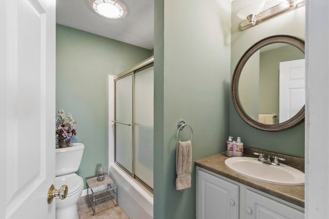 131 Ariel Circle 131, Sutton, MA 01590