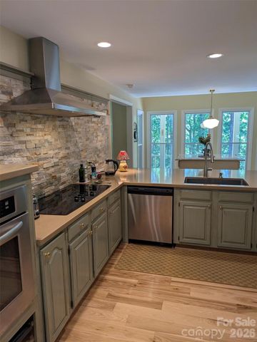 675 Fox Run Lane, Tryon, NC 28782