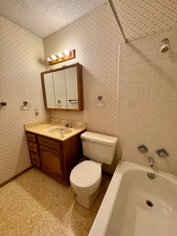 Image 10 of property listing at 1606 Kansas Avenue, San Angelo, TX 76904