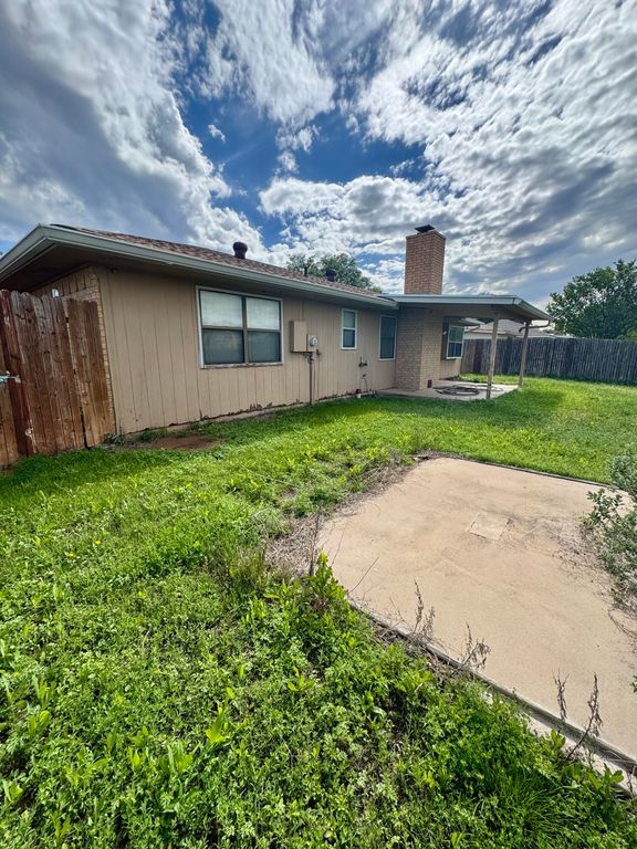 Image 19 of property listing at 1606 Kansas Avenue, San Angelo, TX 76904