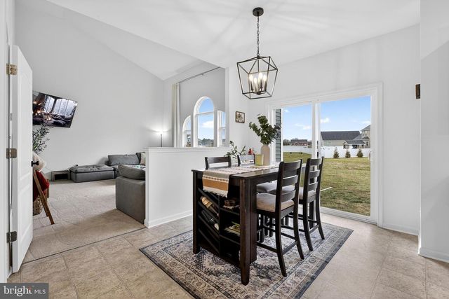 525 CROWN FOREST LN, Felton, DE 19943