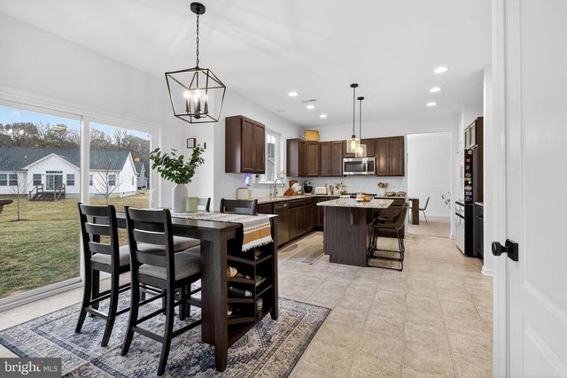 525 CROWN FOREST LN, Felton, DE 19943