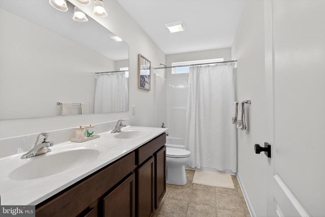 525 CROWN FOREST LN, Felton, DE 19943