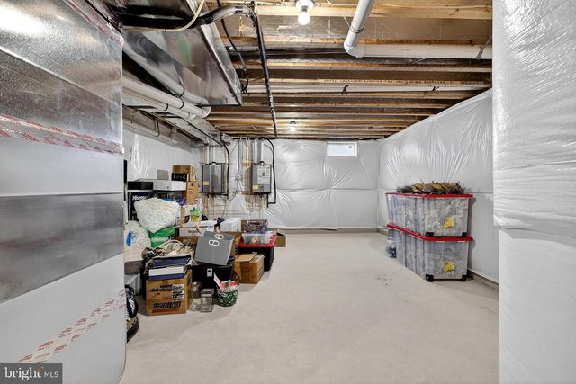 525 CROWN FOREST LN, Felton, DE 19943