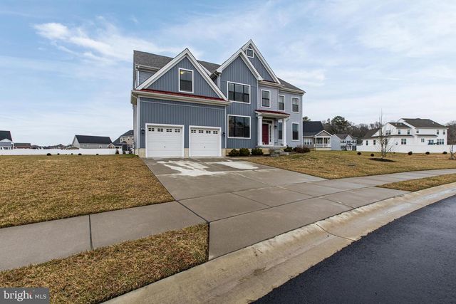 525 CROWN FOREST LN, Felton, DE 19943