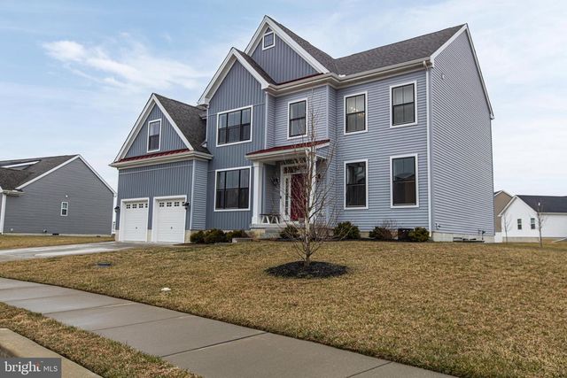 525 CROWN FOREST LN, Felton, DE 19943